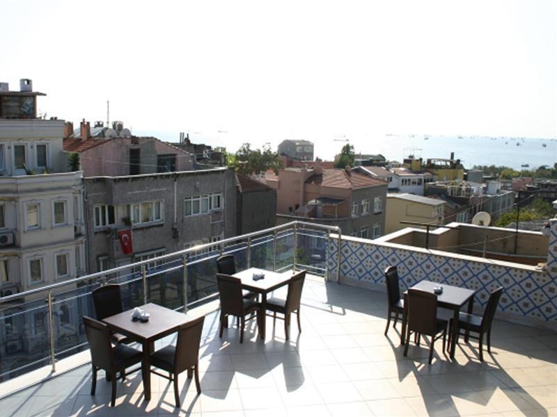 Istanbul Holiday Hotel Ресторан фото